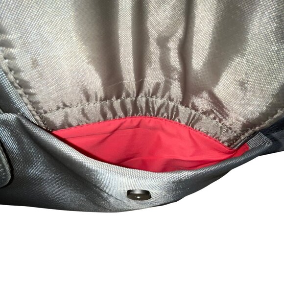 Travelon Women’s Gray Nylon Multiple Pockets Classic Anti-Theft Crossbody Bag - Picture 13 of 16